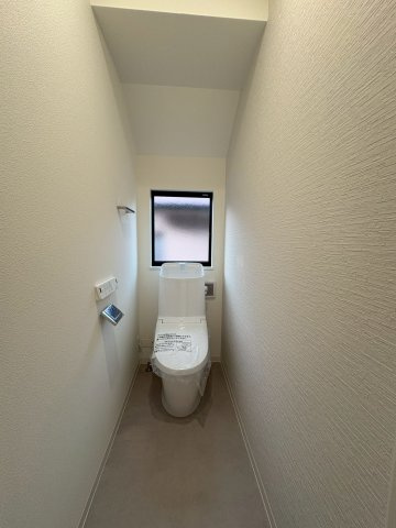 西宮市苦楽園四番町のトイレ