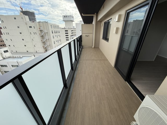 Refisia箕面船場のバルコニー