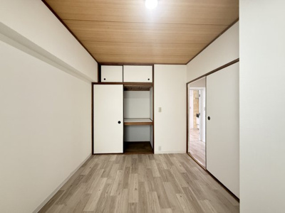 【洋室】 | 日商岩井京橋ハイツ