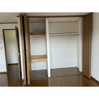 熊本市南区御幸笛田１丁目の賃貸マンションの収納
