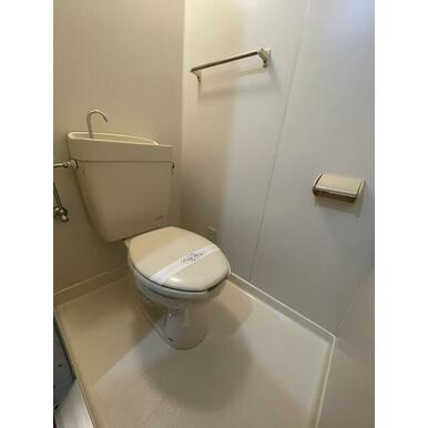 熊本市南区御幸笛田１丁目の賃貸マンションのトイレ