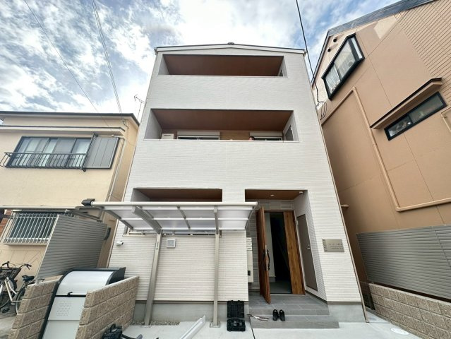 クリエオーレ南正雀の外観