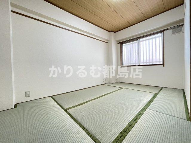 都島岡本マンションの居間・リビング
