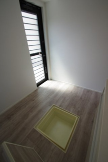 【その他】 | 【仲介手数料無料！！】川崎市麻生区細山7丁目　新築戸建て（全3棟）C号棟　4580万円 | 勝手口、床下収納