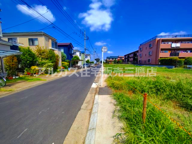 三鷹市北野２丁目 井の頭線 久我山駅 新築戸建ての前面道路含む現地写真