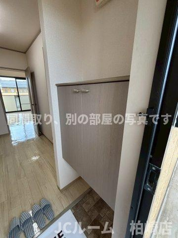 柏崎市宝町のアパートの収納