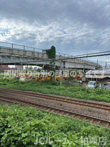 柏崎市宝町のアパートの周辺