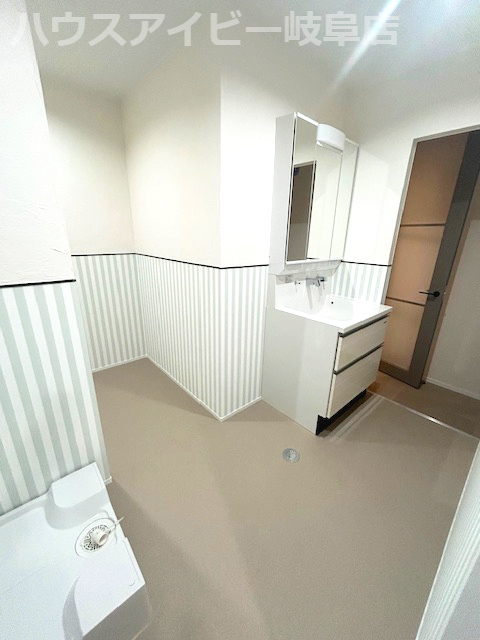 【独立洗面台】の画像