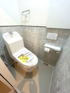 【トイレ】 | コーポシェイーネ2階！輻射式全館空調エフコンシステム搭載！ペット飼育可能なマンション！駐車場確保あり | コーポシェイーネ2階部分！輻射式全館空調エフコンシステム搭載！ペット飼育可能なマンション！駐車場確保あり