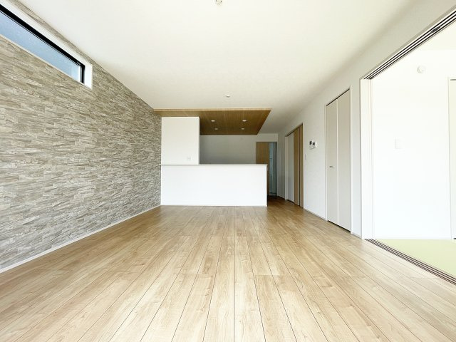 新築戸建・建売　郡山市安積町南長久保2期　安積三小・安積二中の居間・リビング|同仕様例