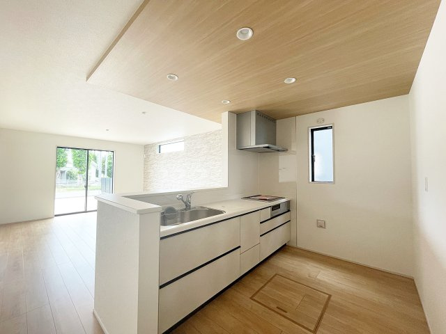 新築戸建・建売　郡山市安積町南長久保2期　安積三小・安積二中のキッチン|同仕様例