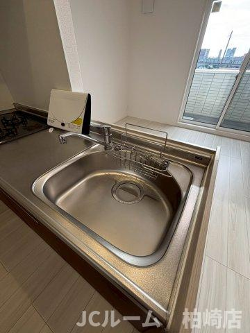 柏崎市豊町のアパートのキッチン