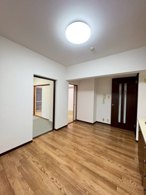 【居間・リビング】 | クリオ上大岡伍番館