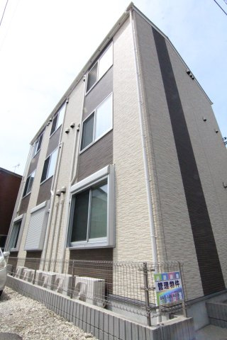 プレシャス市川南の外観