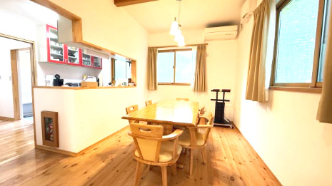 中古住宅　裾野市十里木別荘（nattoku住宅施工）の内装