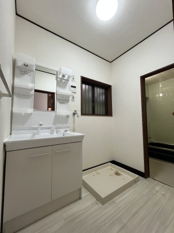 中古住宅　揖斐川町上野の洗面所