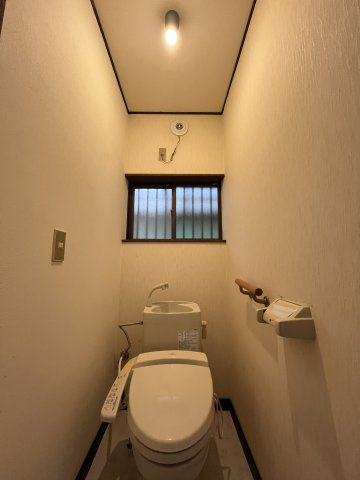 中古住宅　揖斐川町上野のトイレ