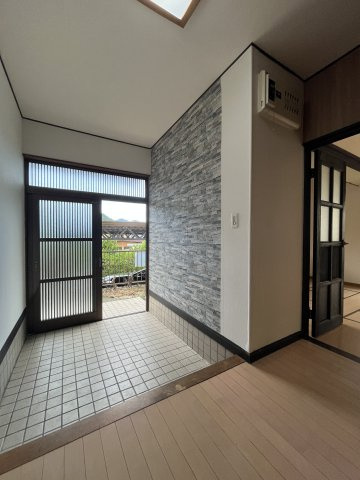 中古住宅　揖斐川町上野の玄関