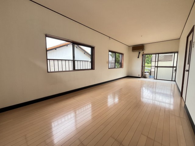 中古住宅　揖斐川町上野の洋室|２Ｆ