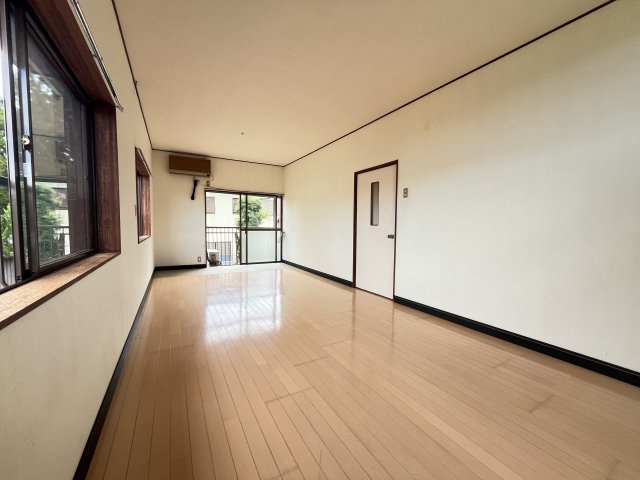 中古住宅　揖斐川町上野の洋室|２Ｆ