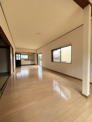 中古住宅　揖斐川町上野の居間・リビング|ＬＤＫ