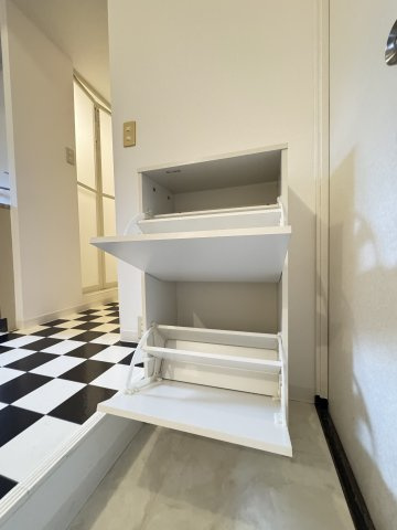 富士ビルの収納