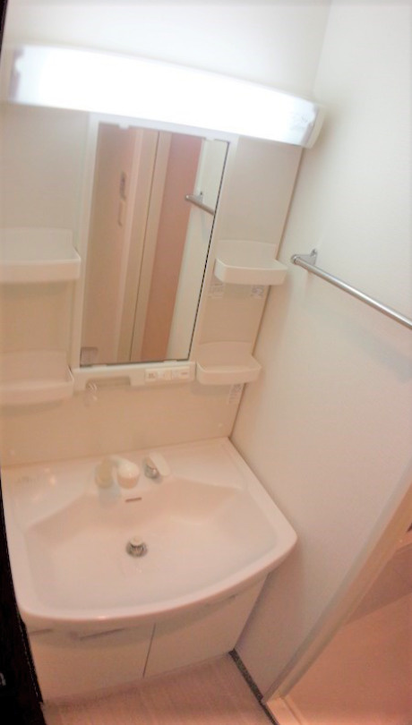 イーハトーブ櫛原の洗面所|コンパクトで使いやすい洗面所