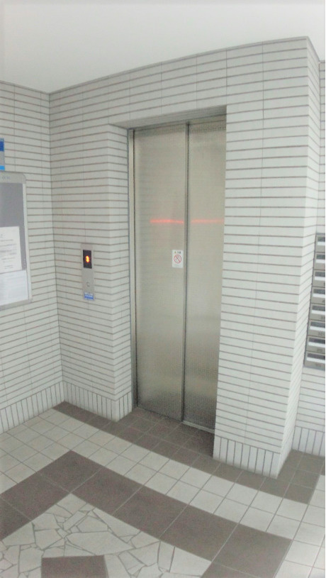 イーハトーブ櫛原のロビー|ゆとりのあるロビーです