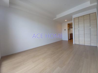 【内装】 | スプランディッド京橋EAST