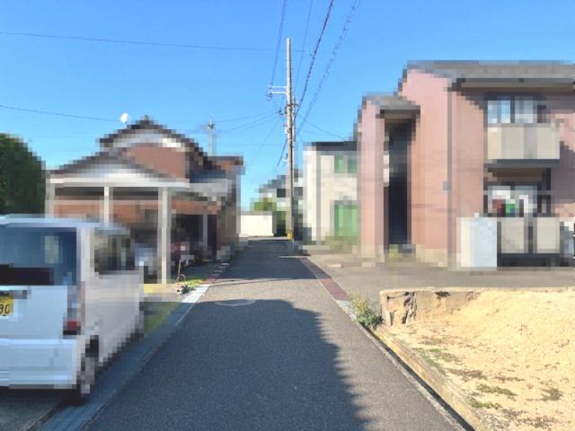 敦賀市市野々町一丁目60坪売地（北区画）の前面道路含む現地写真