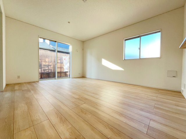 【居間・リビング】 | 熊谷市久下第14  クレイドルガーデン　新築戸建　全2棟　2号棟