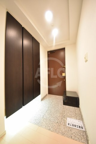 シティタワー堀江　堀江小学校区の玄関|シティタワー堀江　玄関