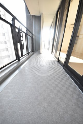 シティタワー堀江　堀江小学校区のバルコニー|シティタワー堀江　バルコニー