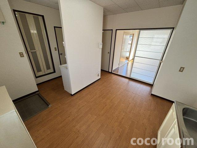 サンビレッジ　B棟の居間・リビング