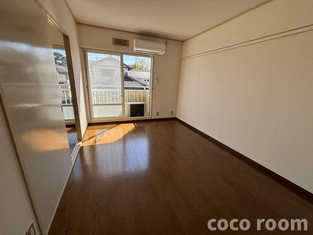 サンビレッジ　B棟の居間・リビング