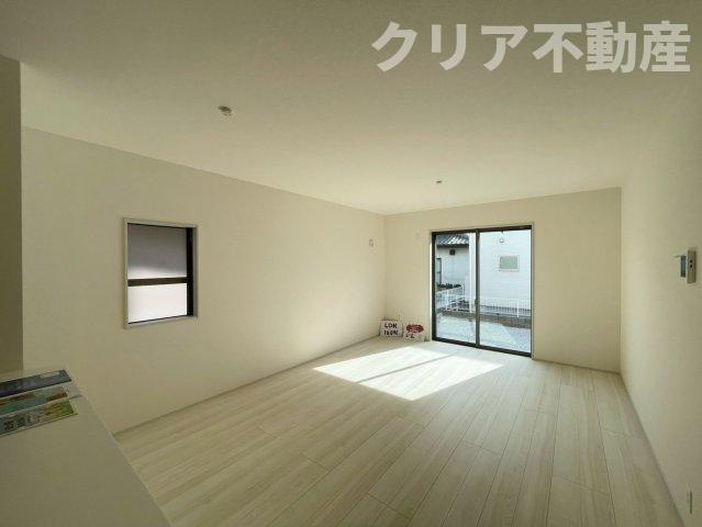 【居間・リビング】 | 高崎市石原町第24　2号棟