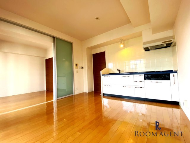 スタジオスクエア泉の居間・リビング