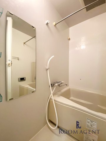 スタジオスクエア泉の浴室