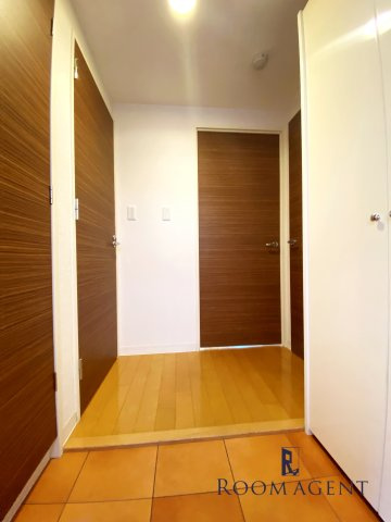 スタジオスクエア泉の玄関