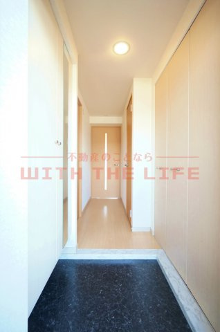 プレリュード【キャッシュバック対象物件】の玄関|ゆったりとした玄関です