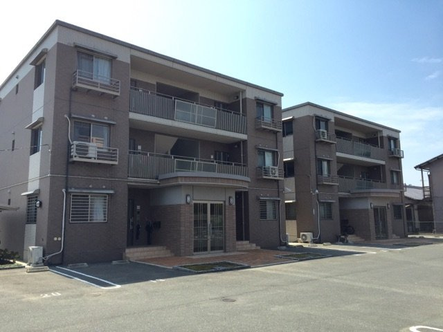 プレリュード【キャッシュバック対象物件】の外観|落ち着いた雰囲気の外観です