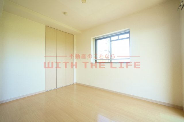 プレリュード【キャッシュバック対象物件】の洋室|使い勝手のいい洋室です