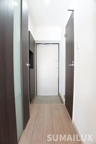 熊本市東区長嶺南６丁目の賃貸マンションの玄関