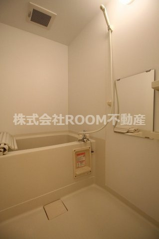 グランデハイツ平江の浴室|コンパクトで使いやすいお風呂です