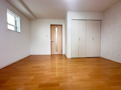 【洋室】 | レジデンス千里丘