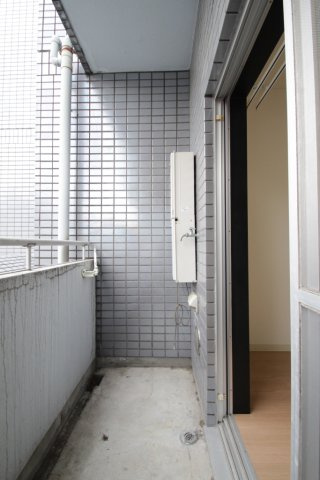 コスモアルタードのバルコニー