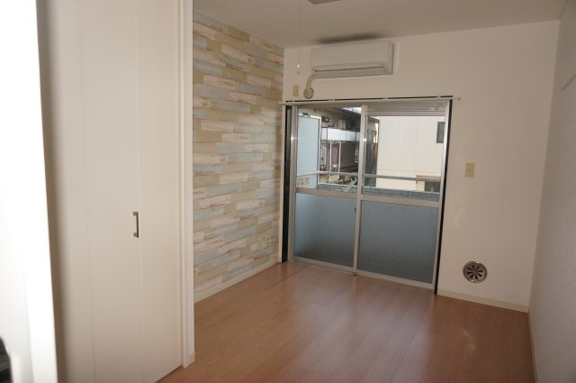 コスモアルタードの居間・リビング