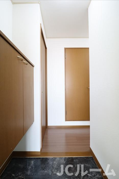 フィルコート新町 参番館の玄関