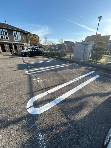 ManoirⅠの駐車場