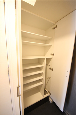 【収納】 | ファステートNAMBA華月